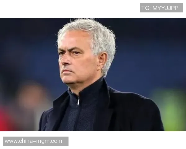 欧冠3连败！穆帅76分钟遭球迷背离，战术失灵还能翻身？